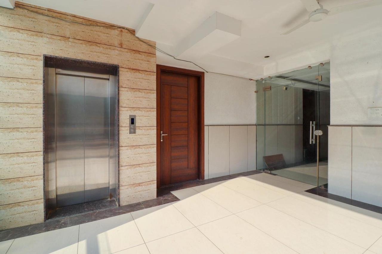 Capital O 76444 Hotel Hill-Top Inn Narendra Nagar Exterior photo