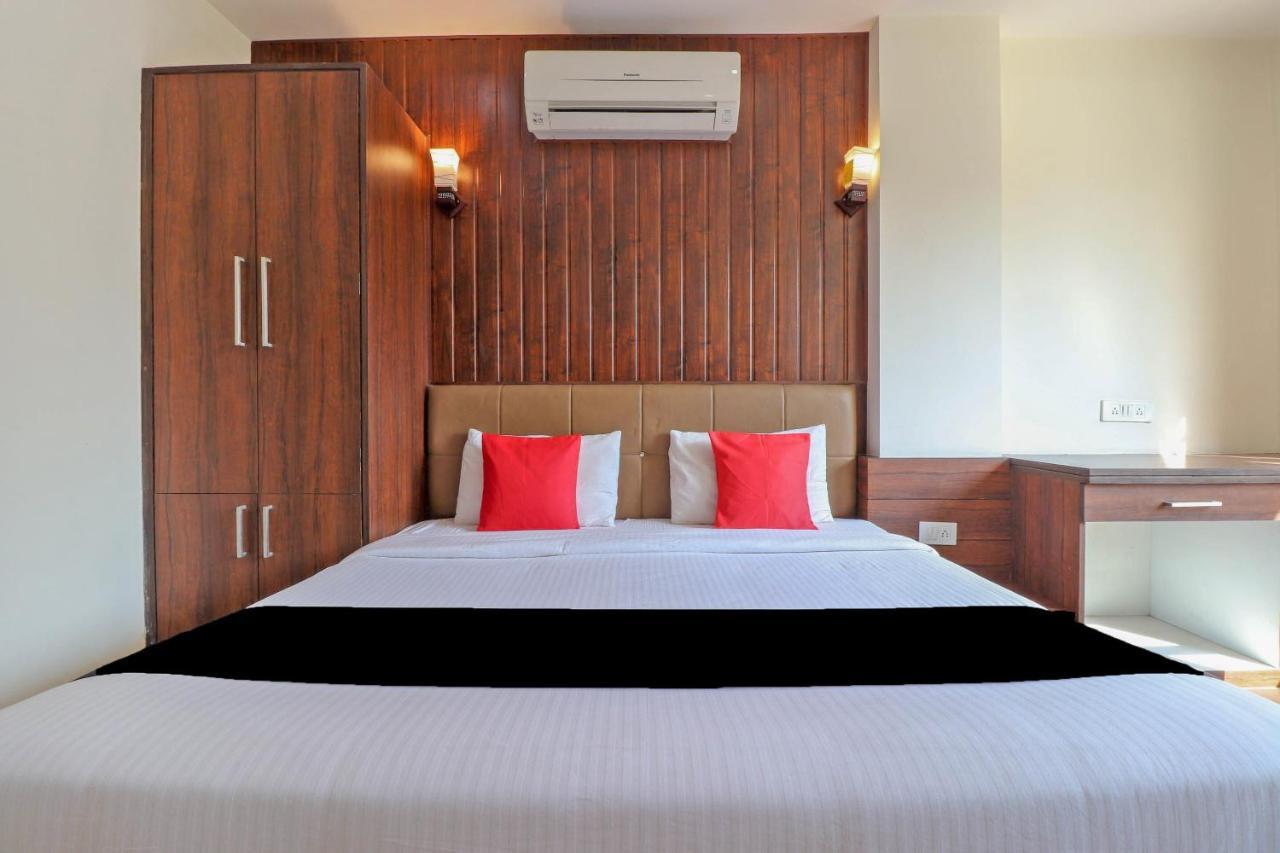 Capital O 76444 Hotel Hill-Top Inn Narendra Nagar Exterior photo